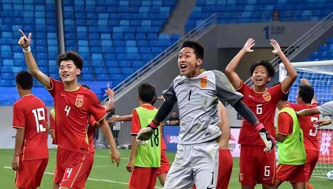 中国U15男足2-0完胜意大利U15 沙明两分钟内梅开二度