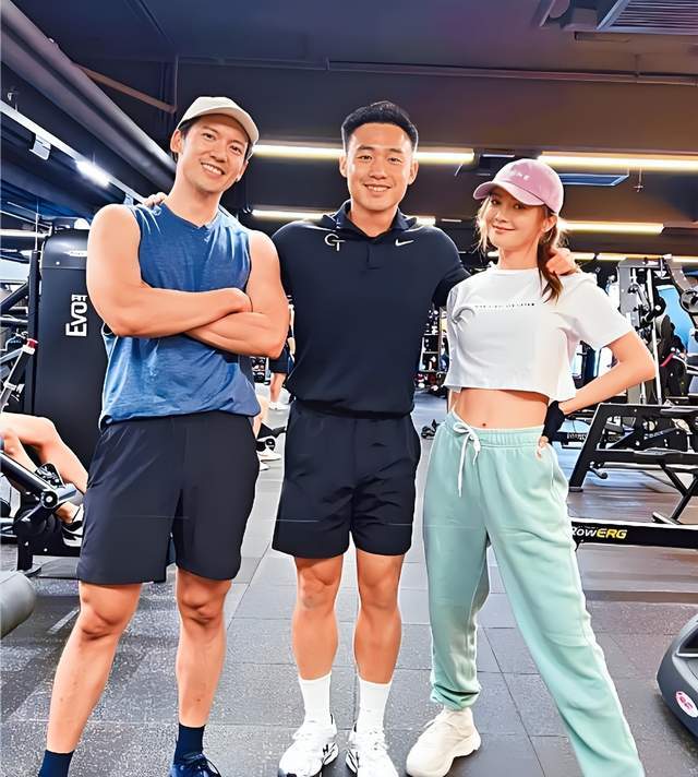 阿Sa快速敲定二婚，告别百亿豪门羁绊，偏爱小众圈层伴侣