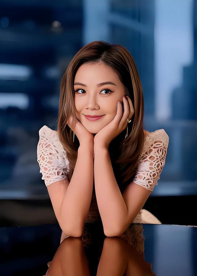 阿Sa快速敲定二婚，告别百亿豪门羁绊，偏爱小众圈层伴侣